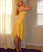 Alisa kiss yellow dress tease